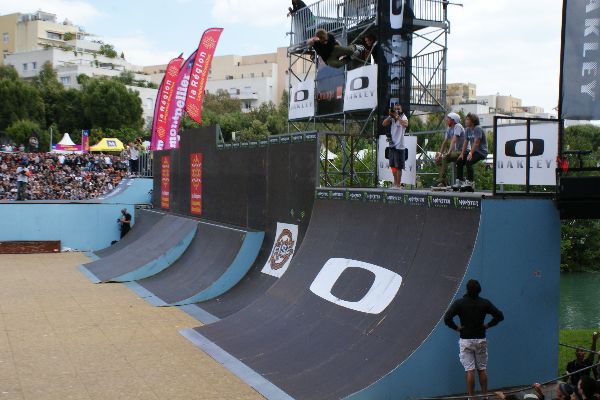 spgm-1.4.7/gal/Galeries/loic/fise_2010/FISE/CJ Wellsmore - Air.JPG